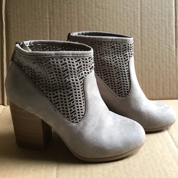 Block heel boots - Picture 2 of 2